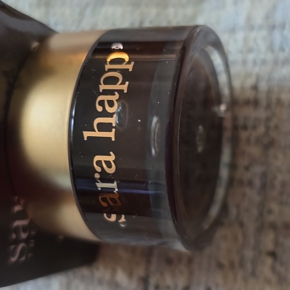 SARA HAPP BRAND LIP SCRUB EXFOLIANT BROWN SUGAR - Picture 2 of 6